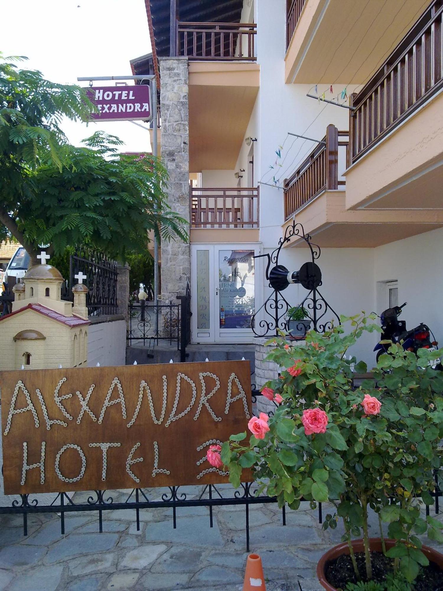 نيا رودا Hotel Alexandra المظهر الخارجي الصورة